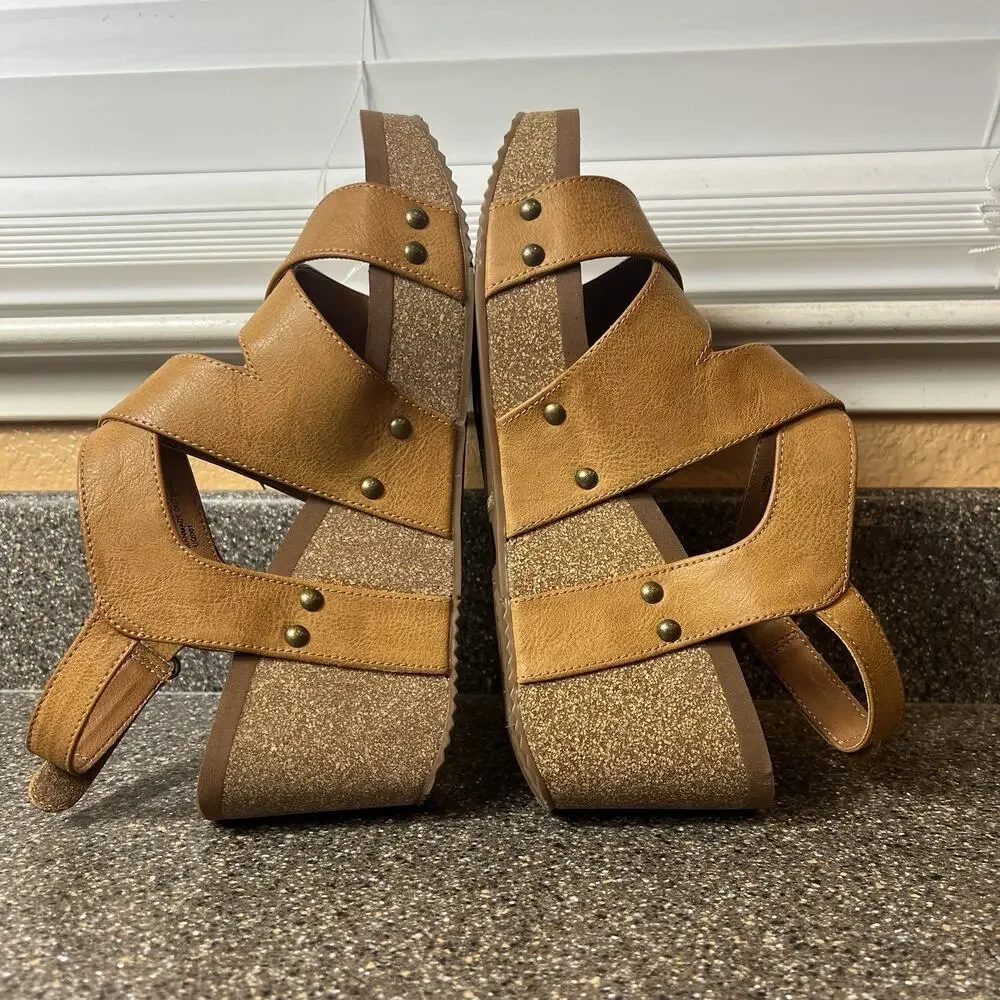 Volatile Mustard Faux Leather Sandals Womens 10 Sling Back Wedge Ankle Strap NEW